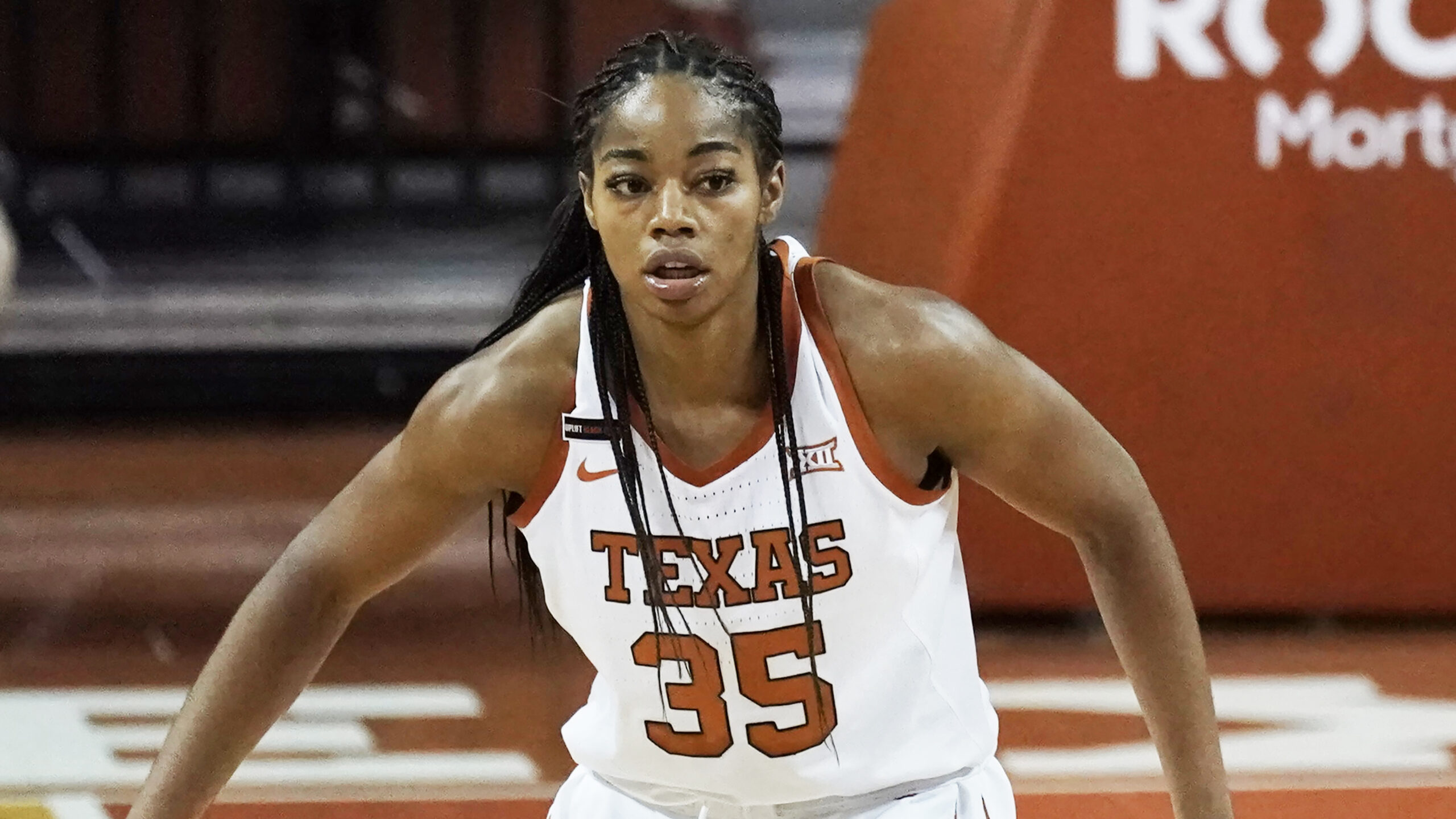 West Virginia faces tall order against Texas, Charli Collier